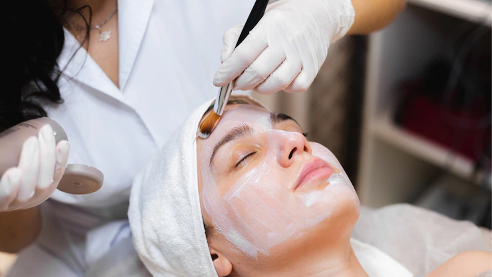 Chemical Peels Doctors in Jaipur